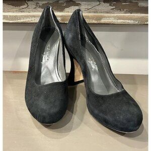 Marchez Vous xo Yeardley Inis l‎ Black Suede Leather Pumps Size 8